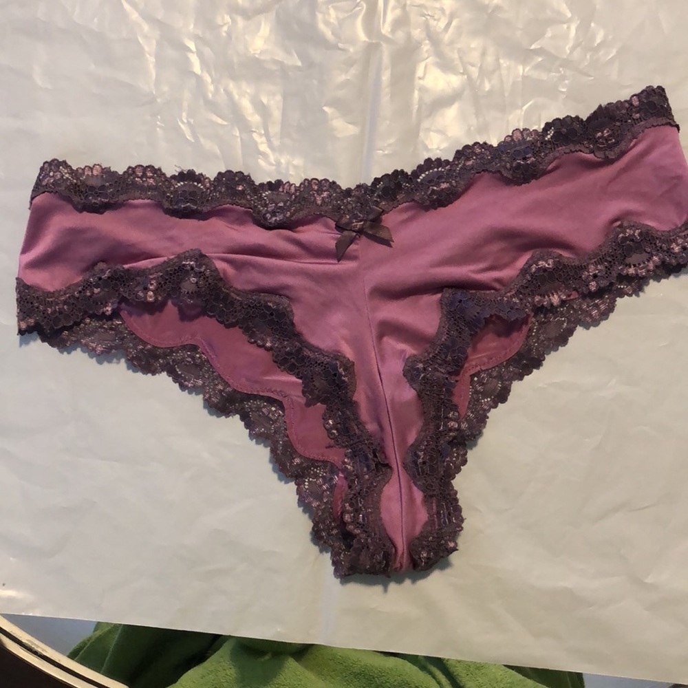 Victoria’s Secret Large Cheeky